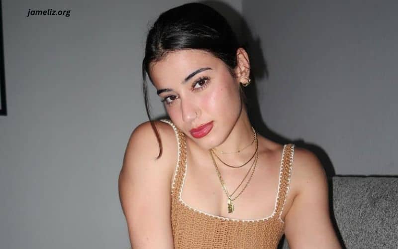 Sara Saffari Nationality
