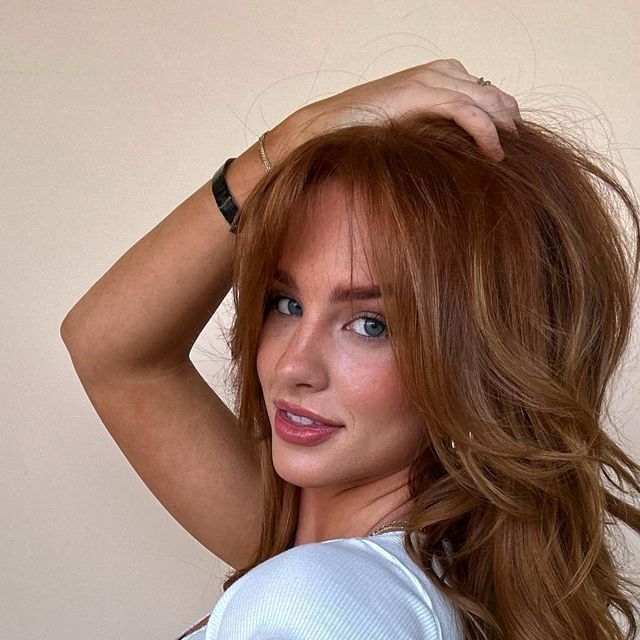 Julia Hatch Nationality and Ethnicity