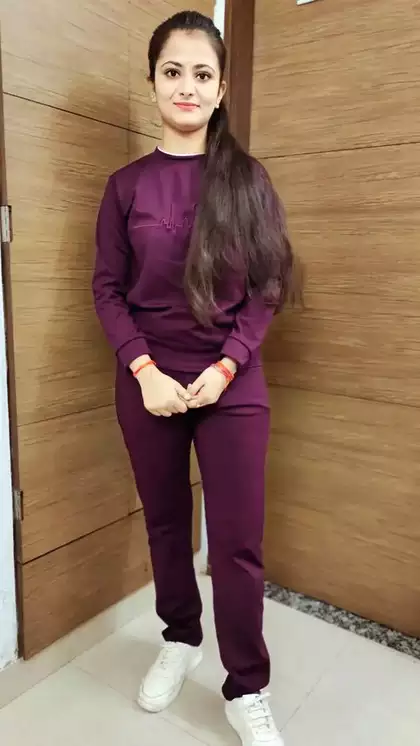 Divya Tanwar Height & Weight