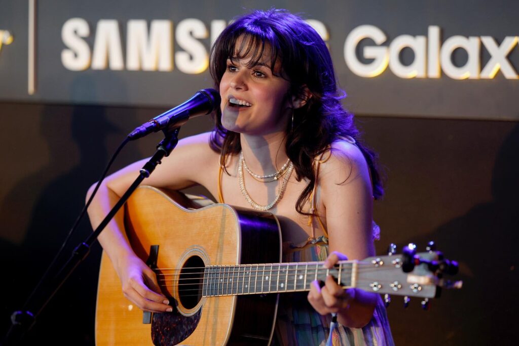 Maggie Antone Wikipedia/Bio