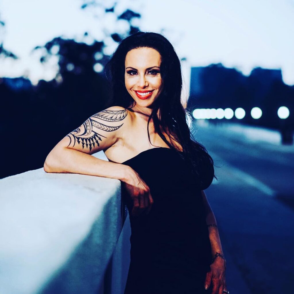 Dr. Gabrielle Lyon Social Media