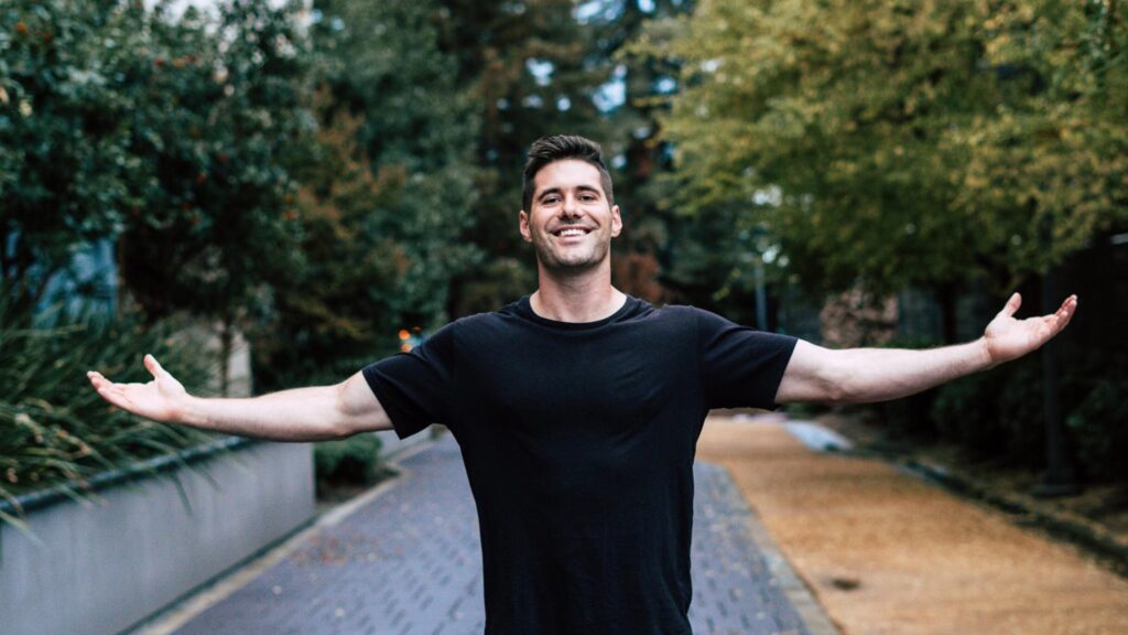 Aaron Abke Height & Weight