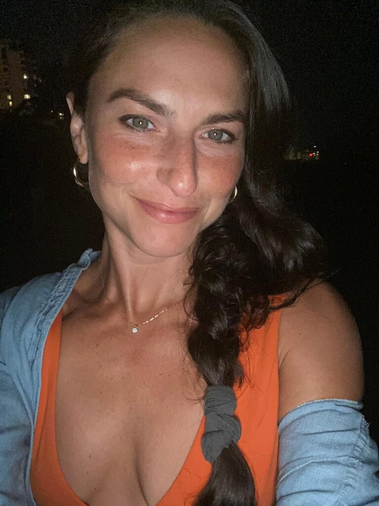 Kara Leigh Dimon Interests and Personal Life