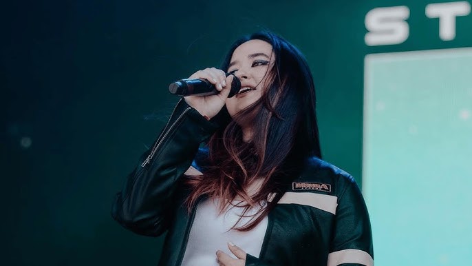 Stephanie Poetri Career