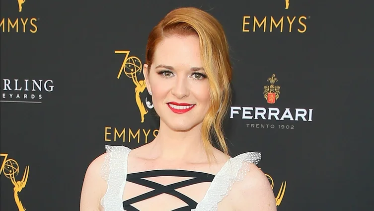 Sarah Drew