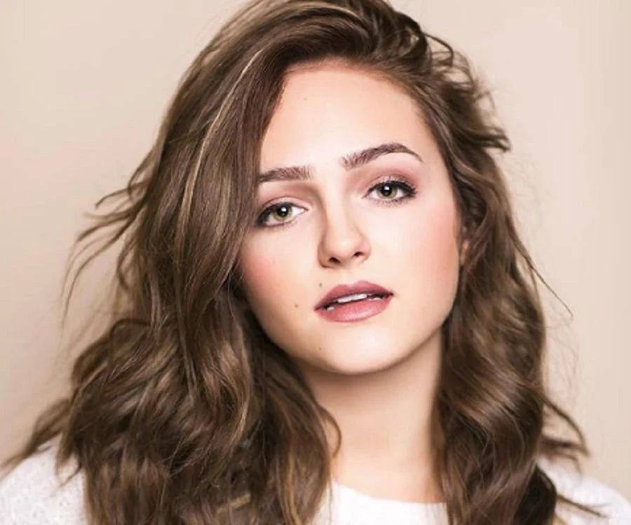 Sophie Reynolds Career/Profession