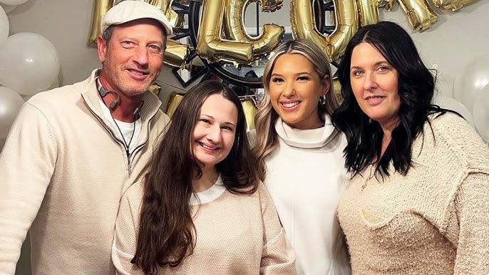 Gypsy Rose Blanchard Mother, Father, Sister & Husband