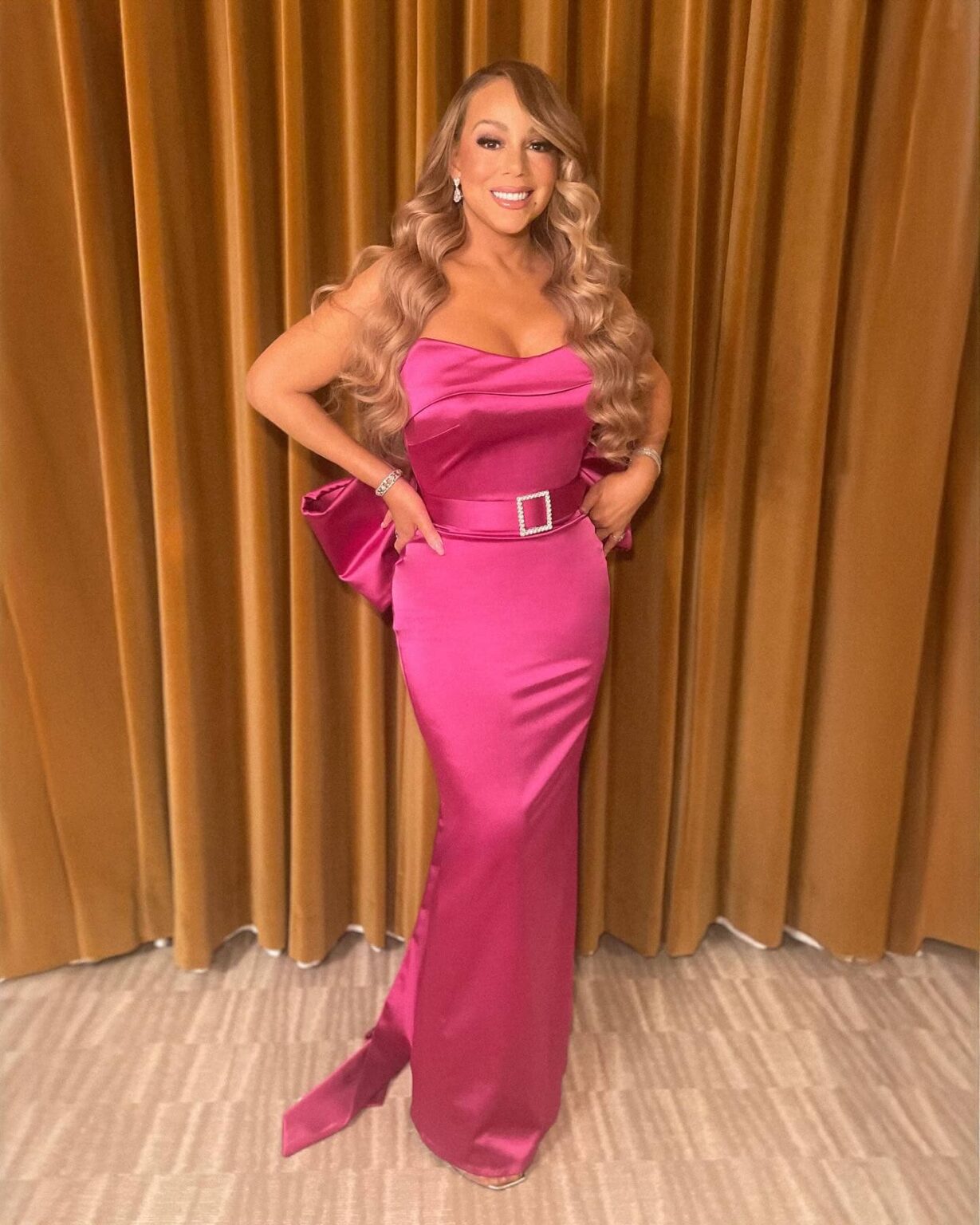 Mariah Carey Biography, Height, Age, Family, Boyfriend, Net Worth and