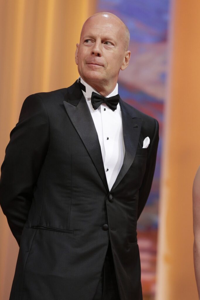 Bruce Willis Biography, Height, Age, Family, Girlfriend, Net Worth and Career Bruce Willis Career/Profession