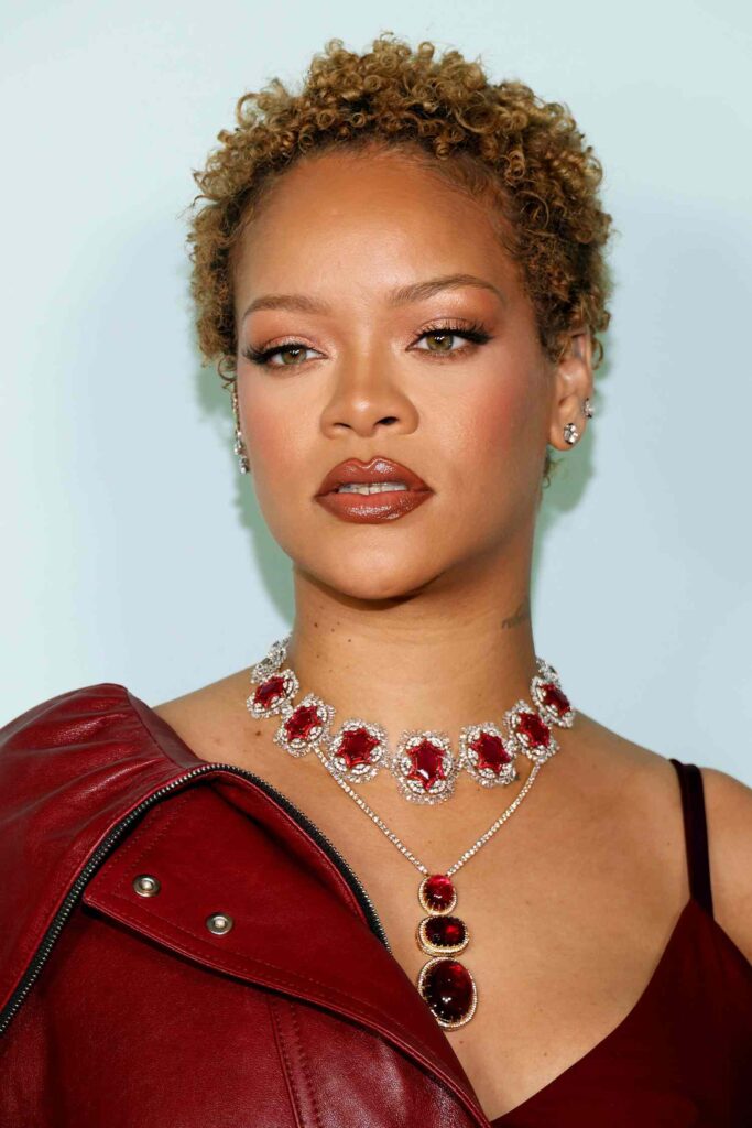 Rihanna Curly Top