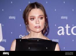 Aimee Lou Wood Biography, Height, Age, Family, Boyfriend, Net Worth and Career https://www.biographygen.com/wp-content/uploads/2025/03/aimee-lou-wood-1676829690-1.jpg