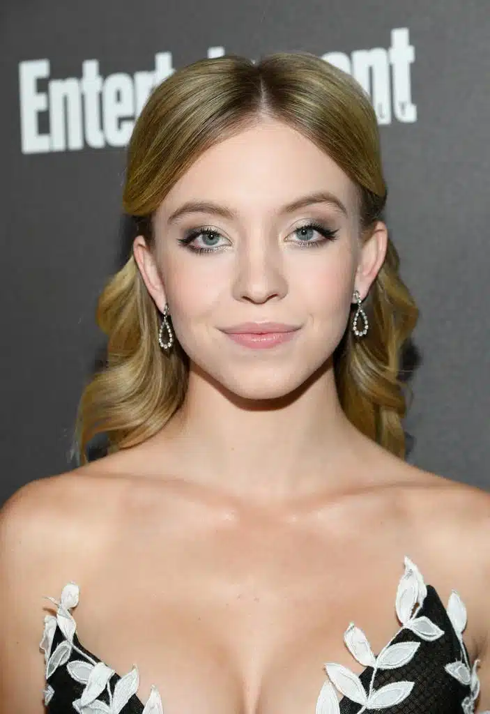 Sydney Sweeney Wiki, Height, Age, Family, Boyfriend, Net Worth and Career Endorsements
