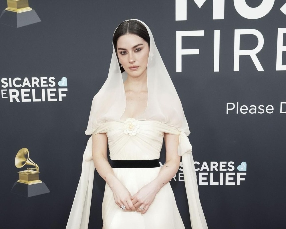 Gracie Abrams Wiki, Height, Age, Family, Boyfriend, Net Worth and Career