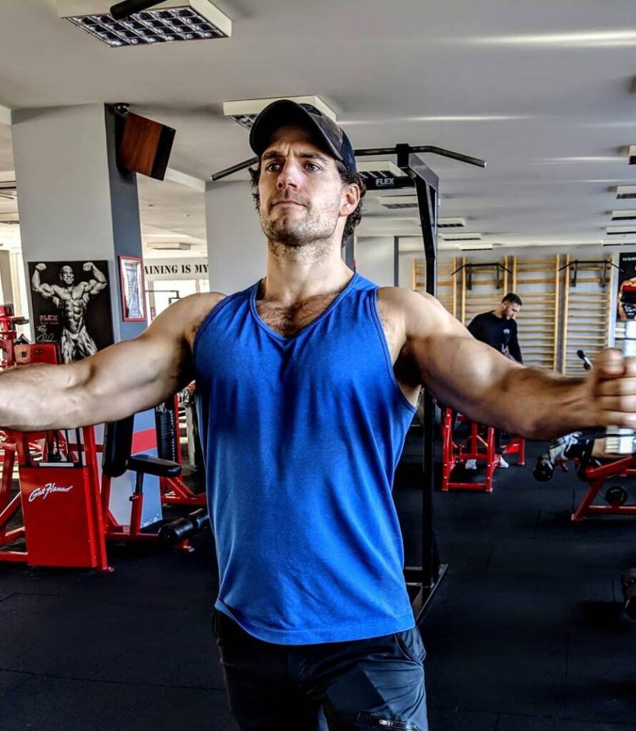 Henry Cavill Height and Weight