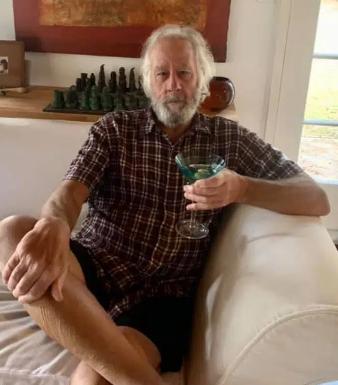 Emily Ratajkowski Wiki, Height, Age, Family, Boyfriend, Net Worth and Career Emily Ratajkowski father is known as John David Ratajkowski