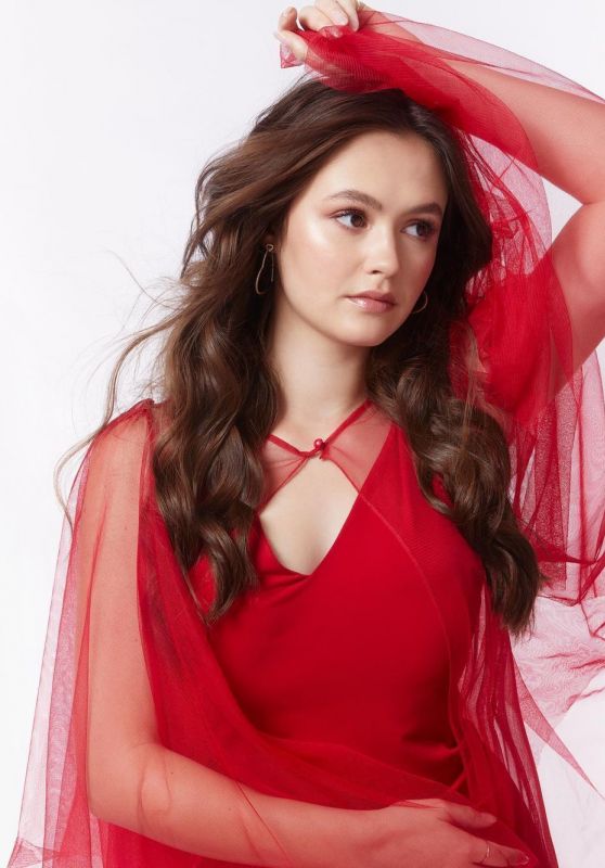 Olivia Sanabia Wiki, Height, Age, Family, Boyfriend, Net Worth and Career