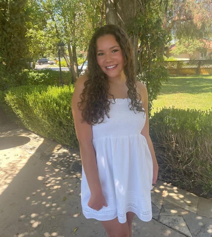 Sierra Haschak Height and Weight