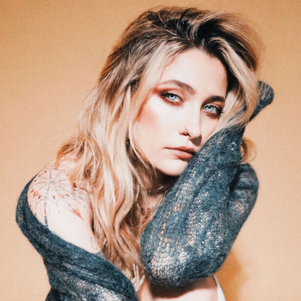 Paris Jackson Family Background