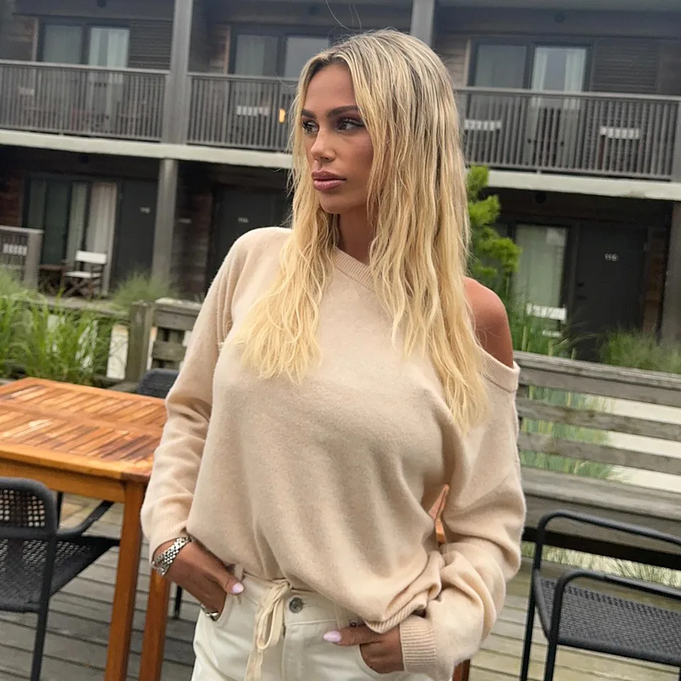 Hallie Batchelder Personal Life and Relationships