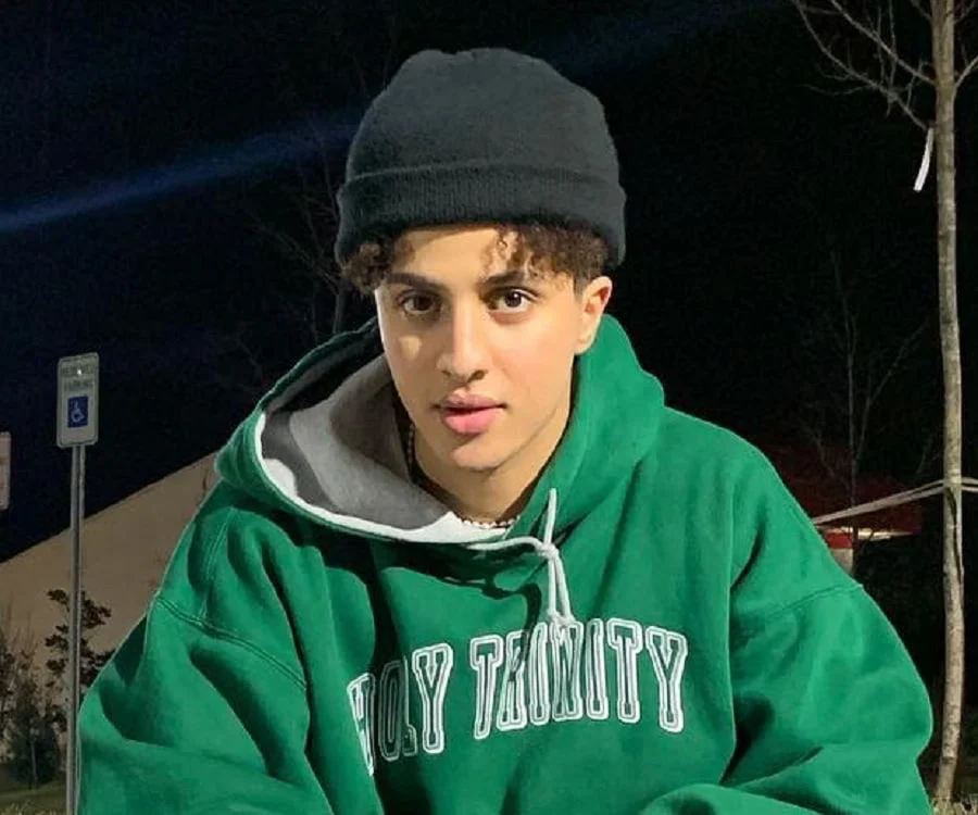 Ash Alk Wiki, Height, Age, Family, Girlfriend, Net Worth and Career