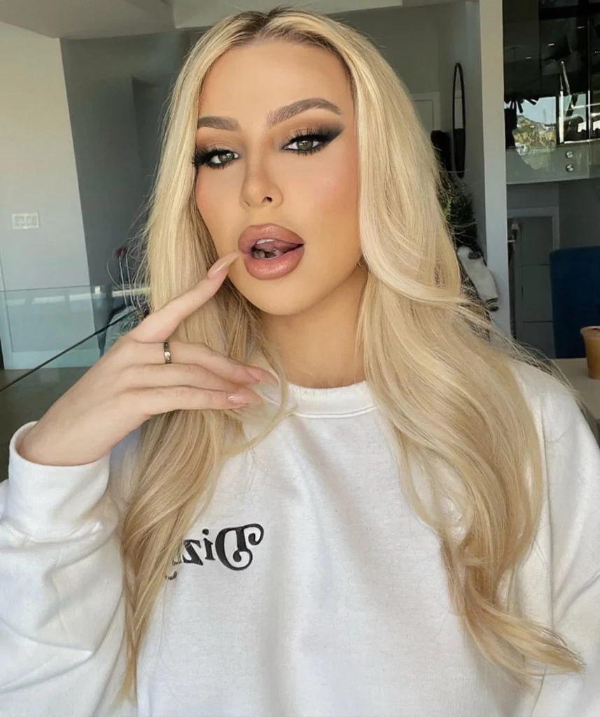 Tana Mongeau Wiki, Height, Age, Family, Husband, Net Worth and Career Key Moments and Viral Videos