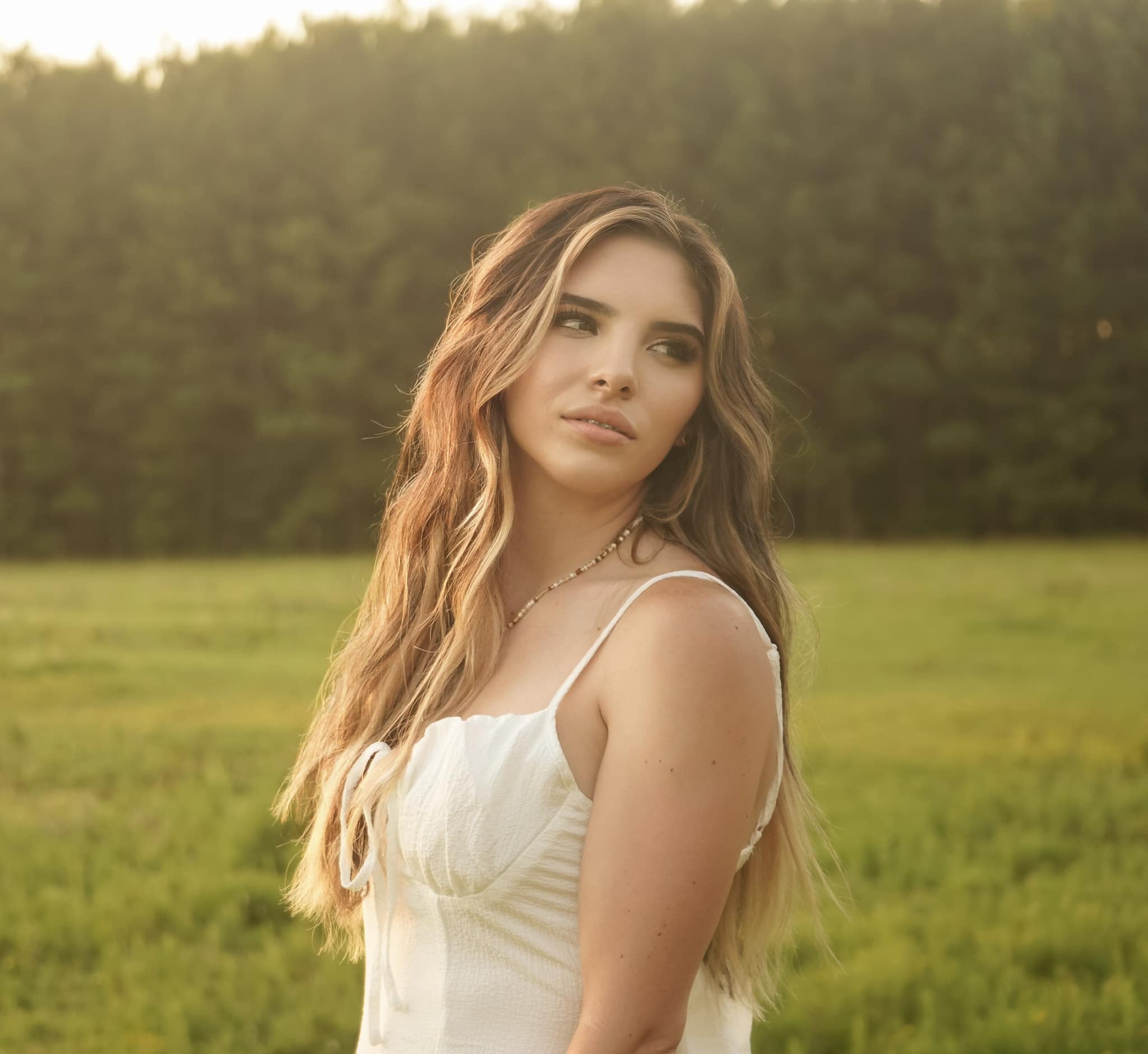 Chelsie Deville Net Worth