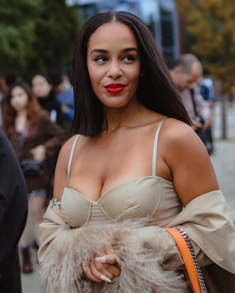 Jorja Smith Wiki, Height, Age, Family, Husband, Net Worth and Career Jorja Smith Height and Weight
