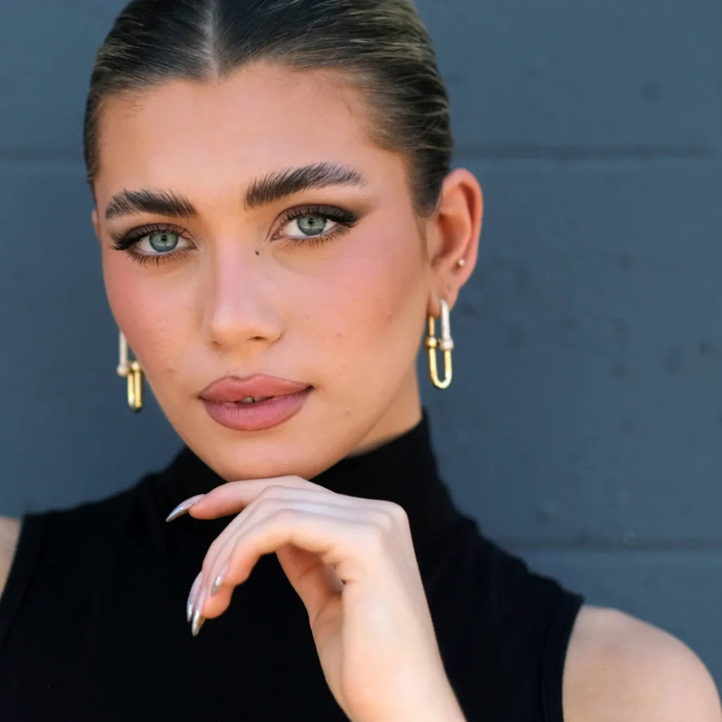 Amelie Zilber Makeup 