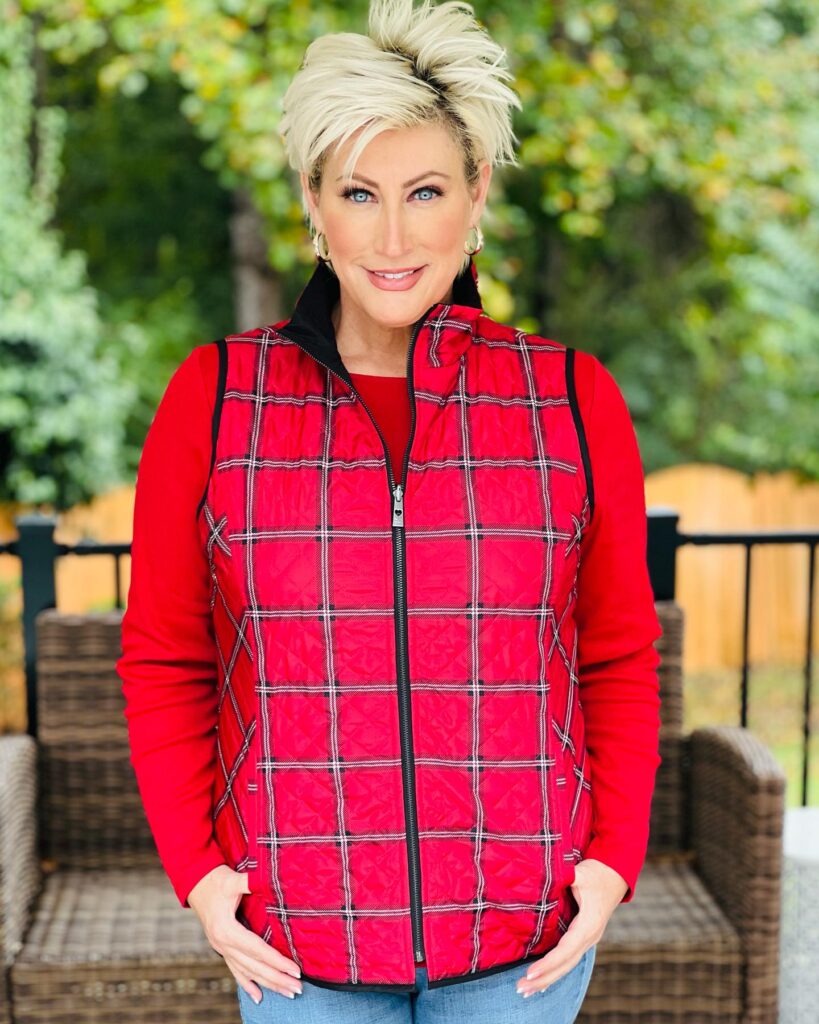 Kim Gravel Height and Weight.