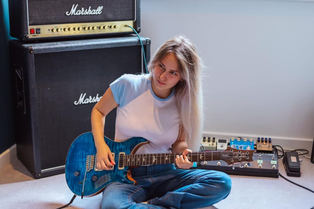 Mia Smith Guitar Journey