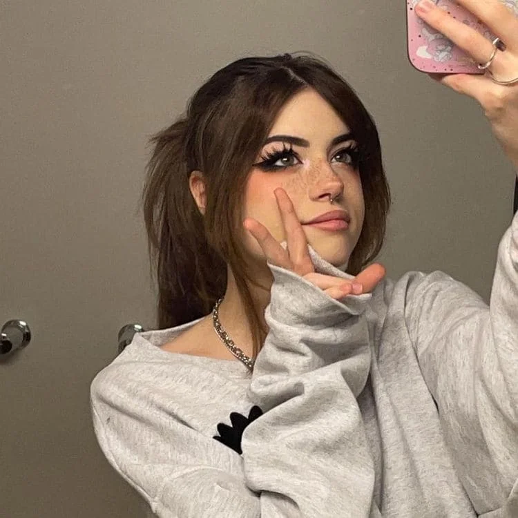 Hannah Kabel Wiki, Height, Age, Family, Husband, Net Worth and Career