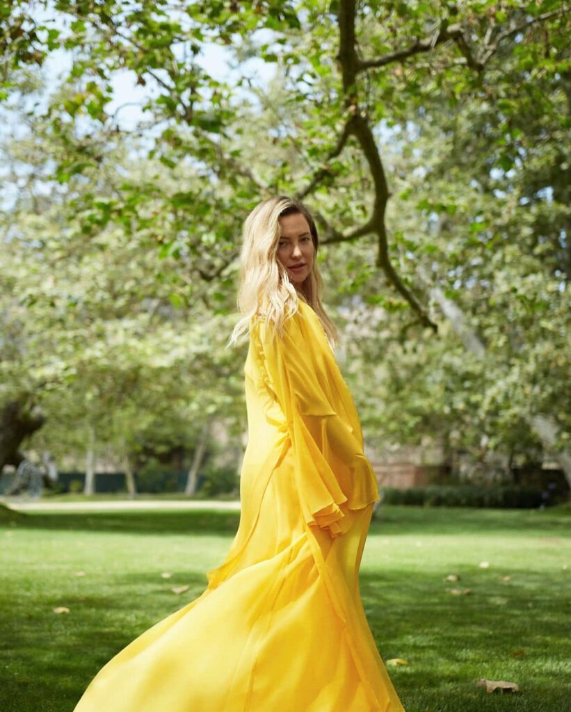 Kate Hudson Yellow Dress