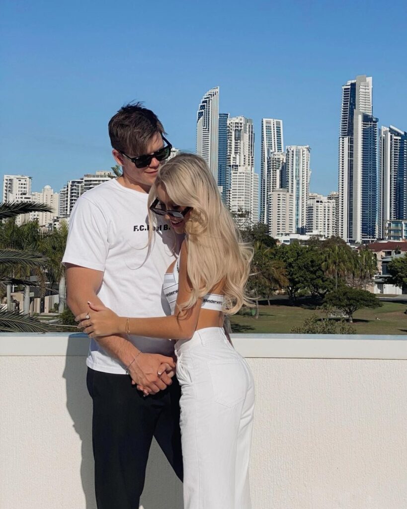 Sasha Morpeth Boyfriend and Relationships