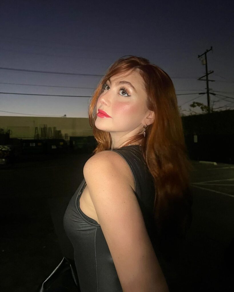 Saby Hesri Net Worth, Height, Age, Family, Boyfriend and Career Saby Hesri Personal Life