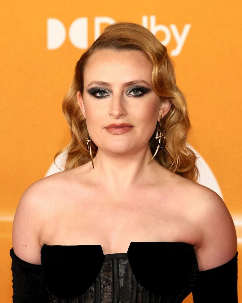 Amelia Dimoldenberg Net Worth, Wiki, Height, Age, Family, Husband and Career Amelia Dimoldenberg was born on January 30, 1994, in Westminster, London.