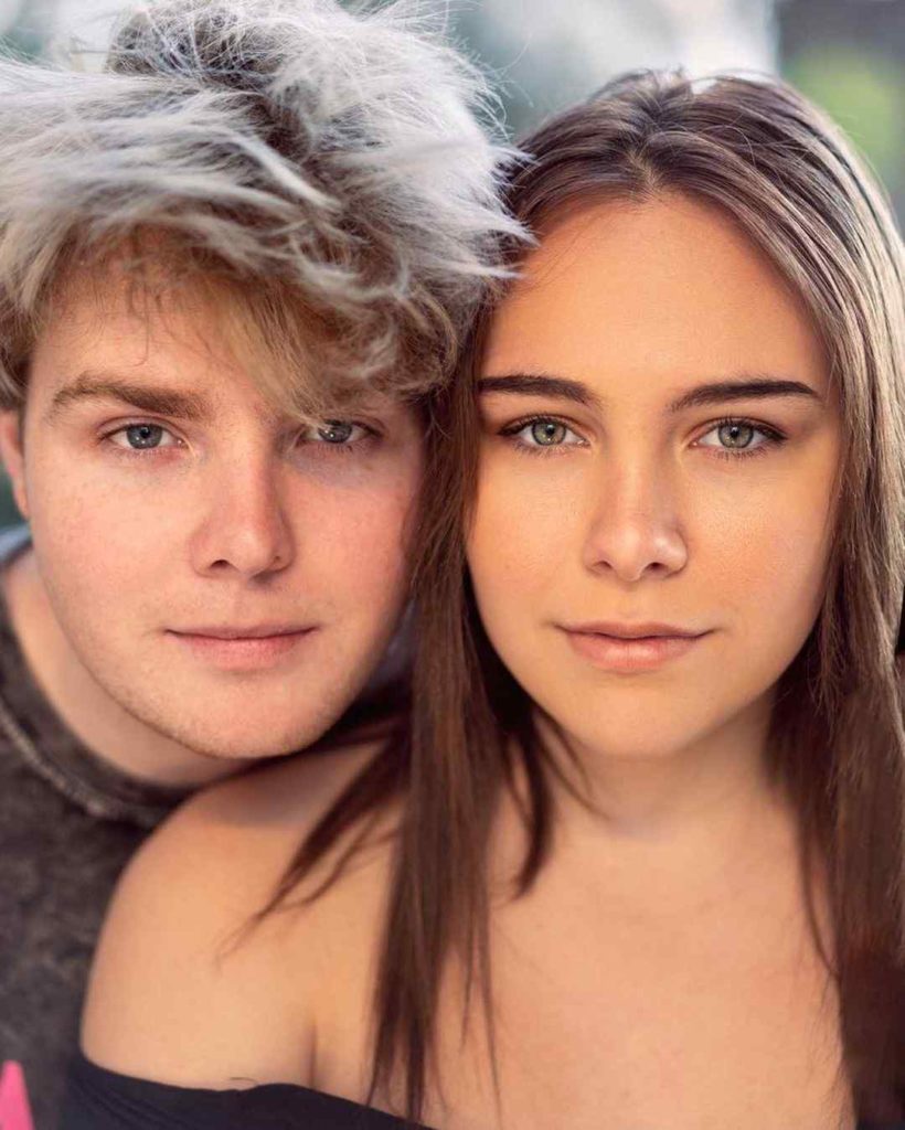 Kouvr Annon with her Boyfriend Alex warren
