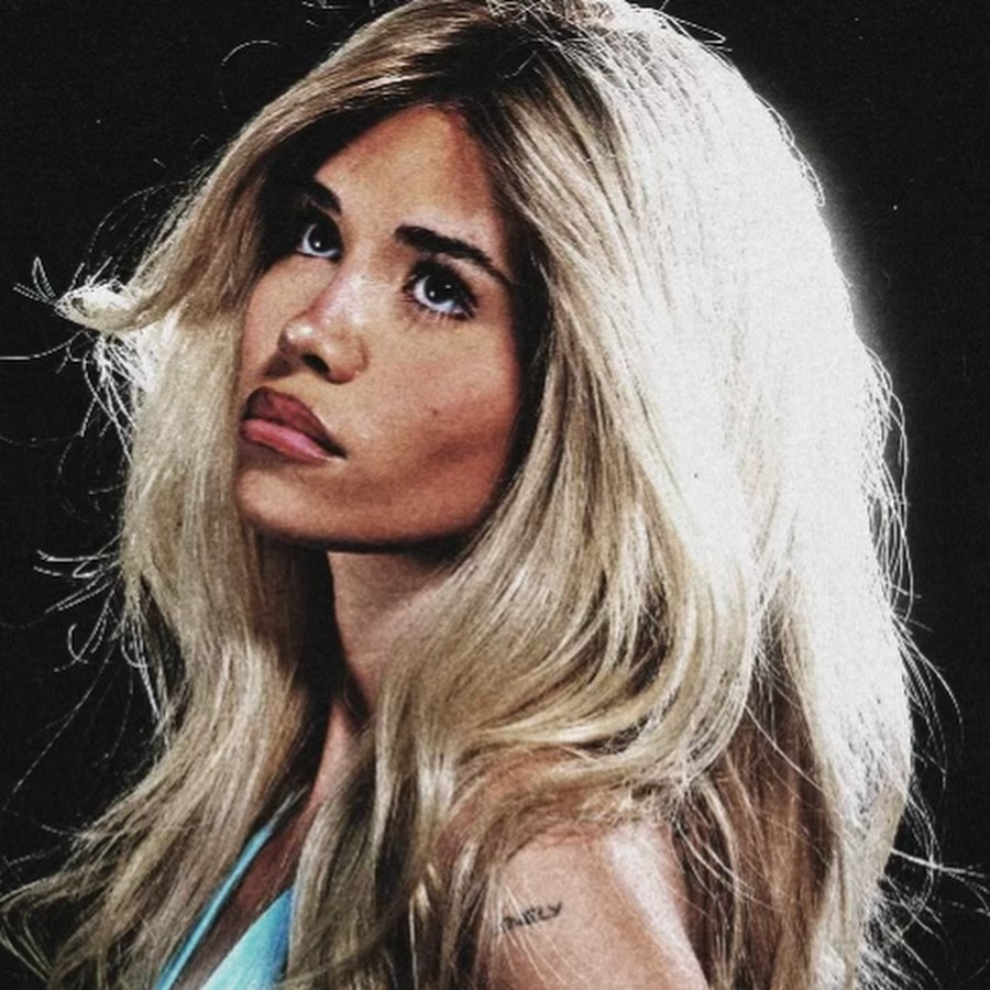 The Most Stunning Brunette TikTok Hot Girls of 2025 https://www.biographygen.com/wp-content/uploads/2025/11/njrrvn.jpg