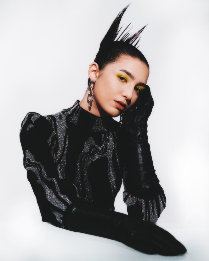 Issey Moloney Net Worth, Wiki, Height, Age, Family, Boyfriend and Career Issey Moloney Net Worth $500,000 K