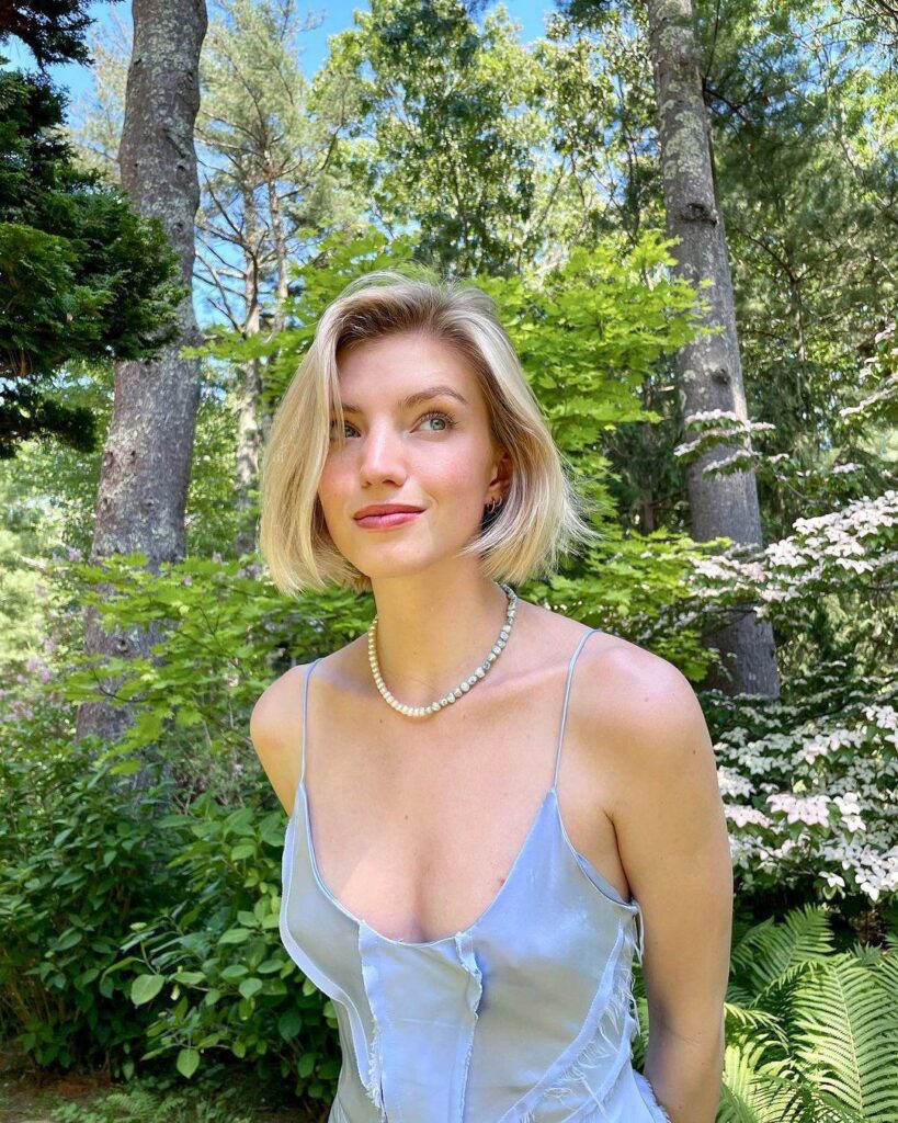 Niamh Adkins Personal Life