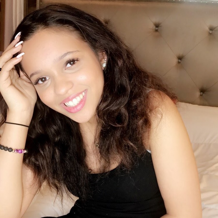 River Bleu Net Worth, Wiki, Height, Age, Family, Boyfriend and Career River Bleu Net Worth $250,000 to $5 Million