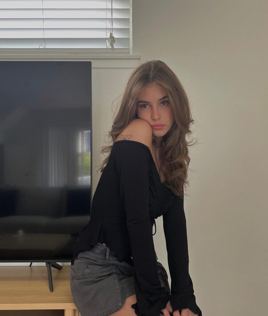 Eva Cudmore as a Content Creator