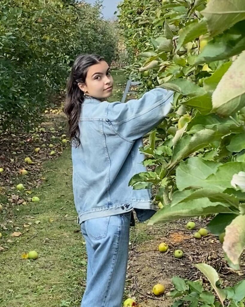 Khaibellamy Net Worth, Wiki, Height, Age, Family, Boyfriend and Career Khaibellamy Career/Professional Journey