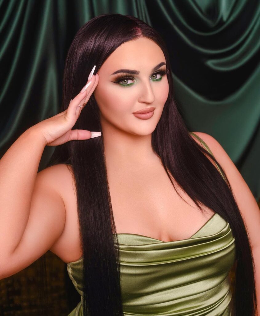 Mikayla Nogueira Net Worth, Wiki, Height, Age, Family, Husband and Career Mikayla Nogueira started working as a makeup artist at an Ulta Beauty store in Massachusetts.