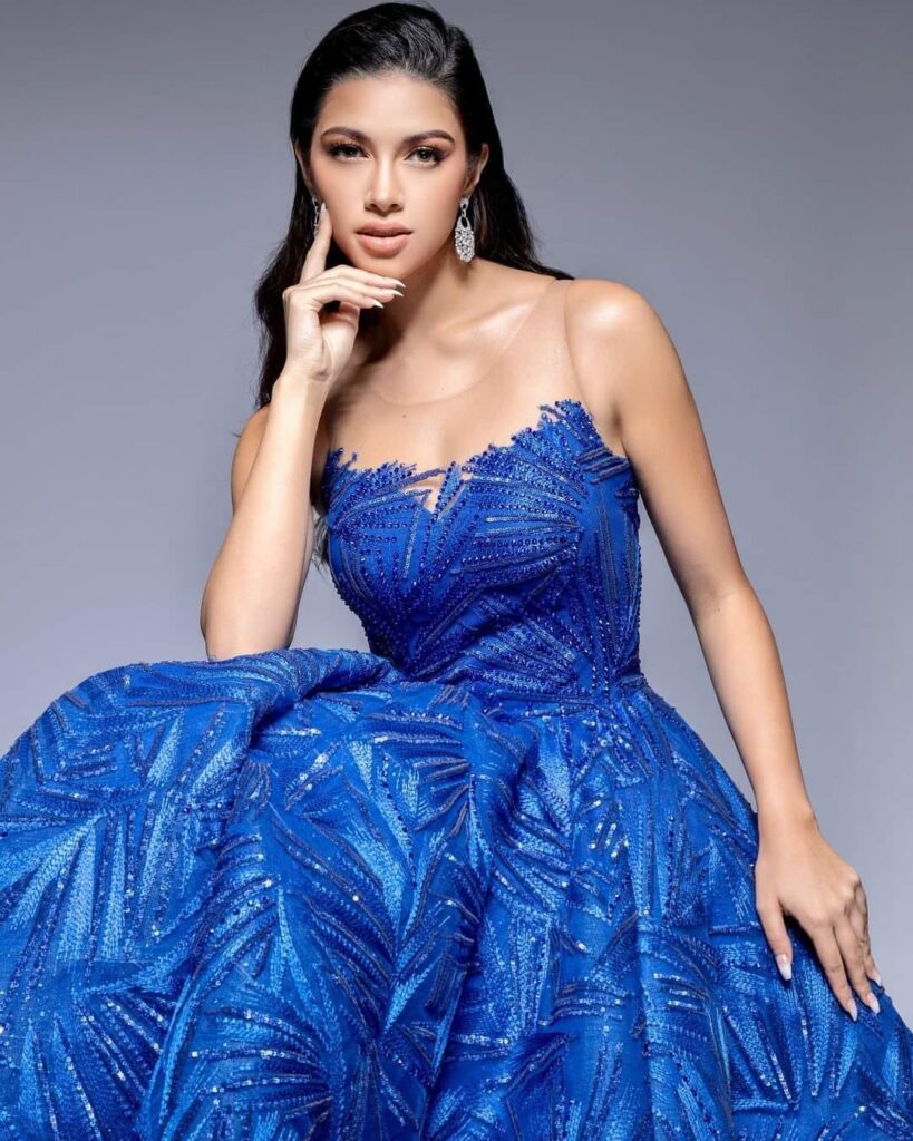 Kathleen Paton Model Star in Fashion