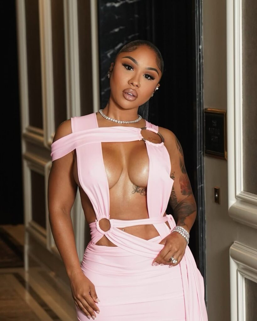 Ari Fletcher Net Worth, Wiki, Height, Age, Family, Boyfriend and Career Ari Fletcher working as a waitress to becoming a social media influencer and model.