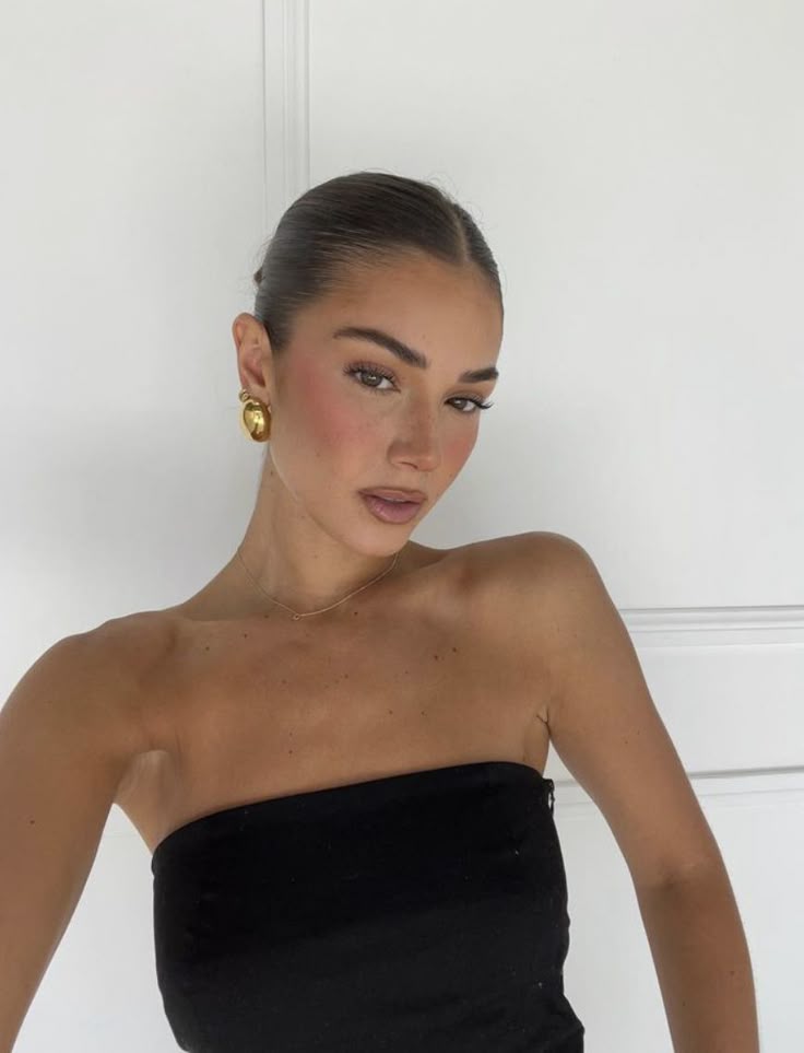 Dekota Thompson Net Worth, Wiki, Height, Age, Family, Boyfriend and Career Dekota Thompson Net Worth $500,000 USD