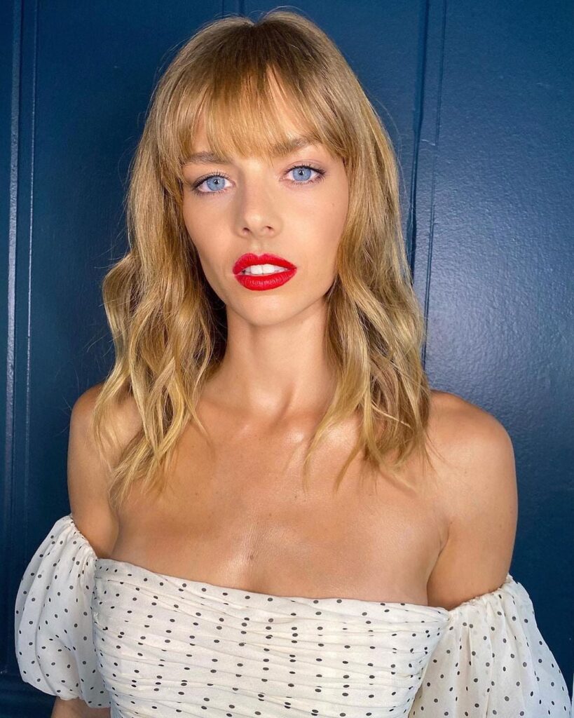 Samara Weaving Net Worth, Wiki, Height, Age, Family, Husband and Career Weaving initial American parts displayed her talent.