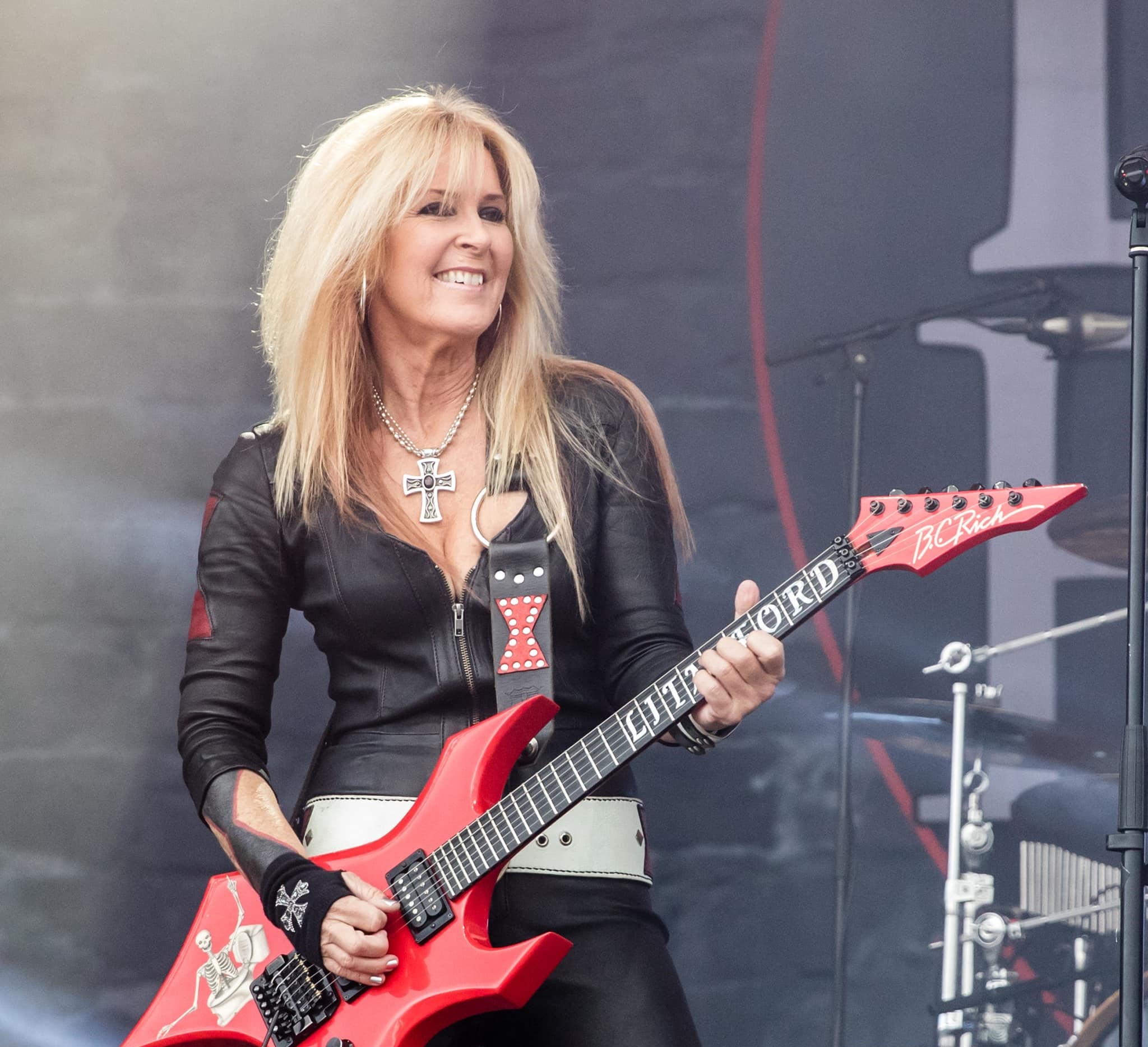 Lita Ford Net Worth, Wiki, Height, Age, Family, Husband and Career Lita Ford