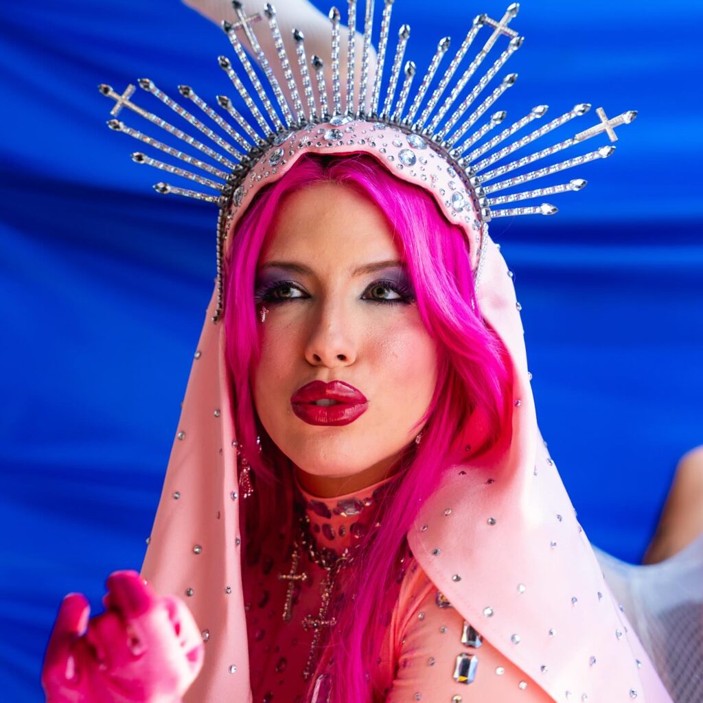 Chrissy Chlapecka Net Worth, Wiki, Height, Age, Family, Boyfriend and Career Chrissy Chlapecka started her career on TikTok.