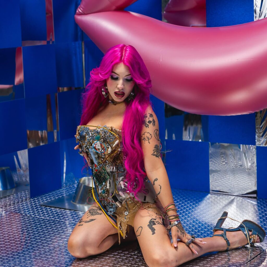 Chrissy Chlapecka Net Worth, Wiki, Height, Age, Family, Boyfriend and Career Chrissy is very active many followers on social media sites.